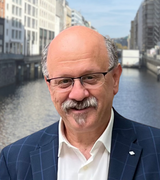 Angelo Cachia, Hub Director